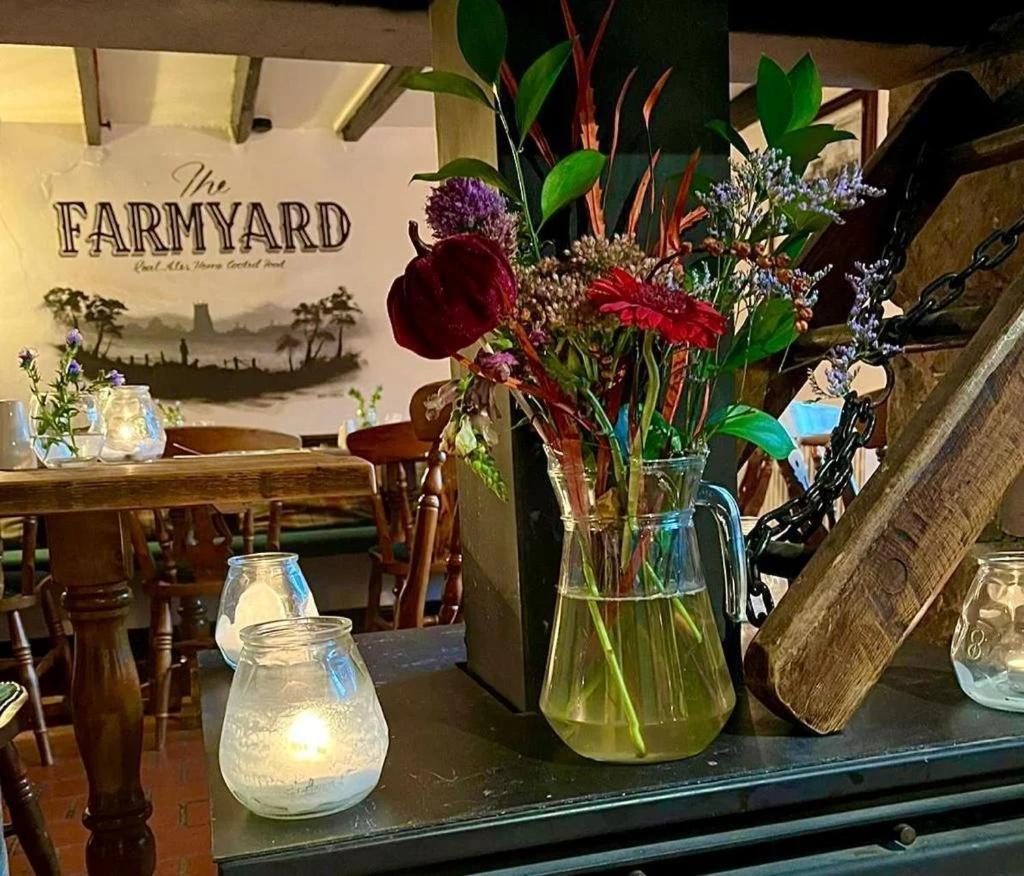 Farmyard Inn Youlgreave Ngoại thất bức ảnh
